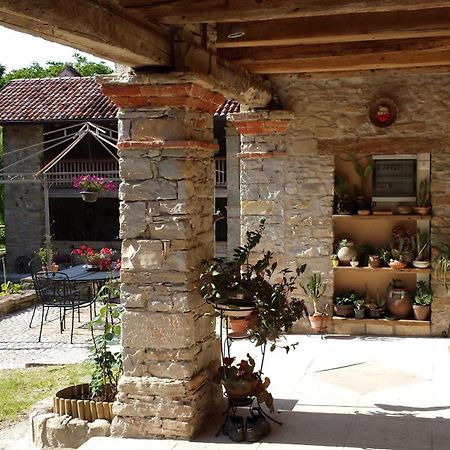 Trichiana Agriturismo Casteldardoゲストハウス エクステリア 写真