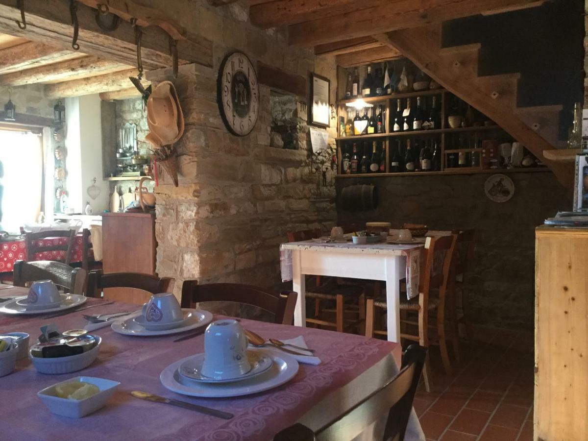 Trichiana Agriturismo Casteldardoゲストハウス エクステリア 写真